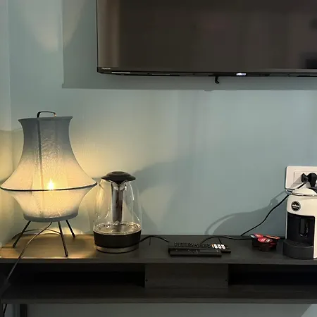 Alfieri2 - Netflix-parking-supermarket-centro * Бергамо