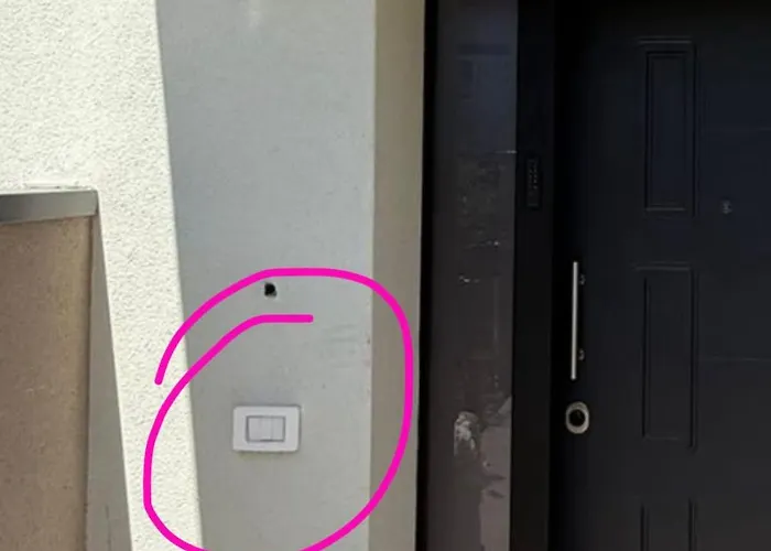 Alfieri2 - Netflix-parking-supermarket-centro Апартаменты *